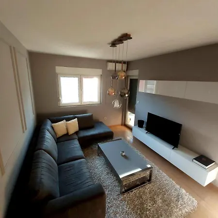 Lovely Apartment - City Kvart * Podgorica