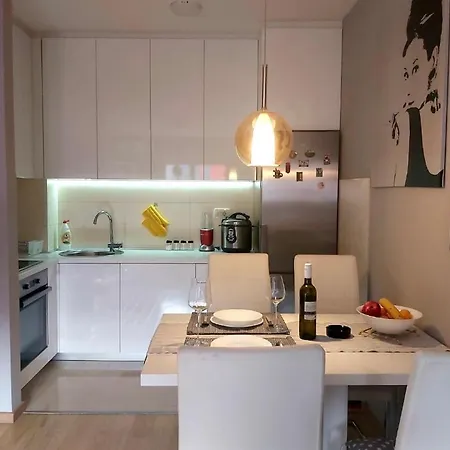 Lovely Apartment - City Kvart